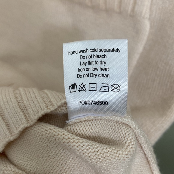 Show Me Your Mumu sweater dress- Medium- Cream - Picture 7 of 9